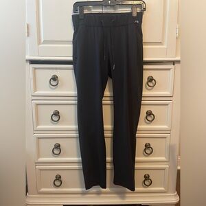 Lululemon on the fly crop travel black Athletic Pants slim fit 4